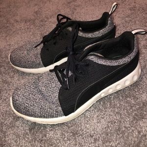 Puma gym shoes